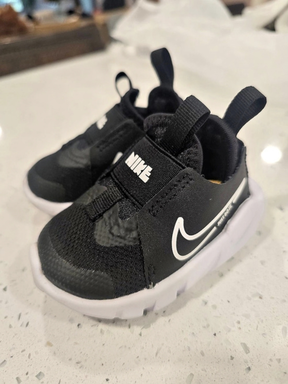 Nike Flex Advance Kids Black & White Sneakers